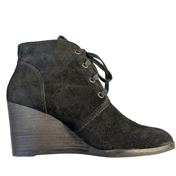 Lucky Brand Swayze Wedge Black Suede Lace Up Boots Booties SZ 9 - Picture 4 of 6